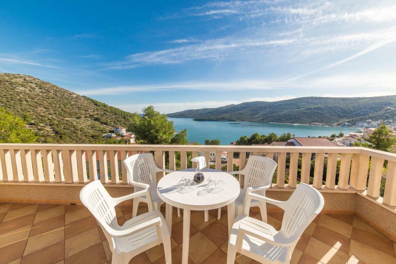 Apartments Silvije Marina Kültér fotó